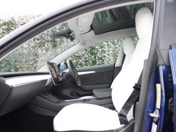 TESLA Model 3 (Dual Motor) Long Range Saloon 4dr Electric Auto 4WDE (346 ps)