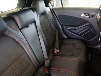 MERCEDES-BENZ A-CLASS 1.6 A160 AMG Line (Premium) Hatchback 5dr Petrol 7G-DCT Euro 6 (