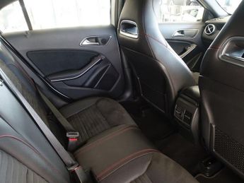 MERCEDES-BENZ A-CLASS 1.6 A160 AMG Line (Premium) Hatchback 5dr Petrol 7G-DCT Euro 6 (