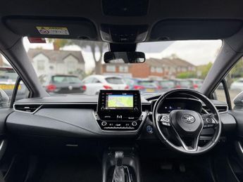 TOYOTA COROLLA 1.8 VVT-h Icon Tech Hatchback 5dr Petrol Hybrid CVT Euro 6 (s/s)