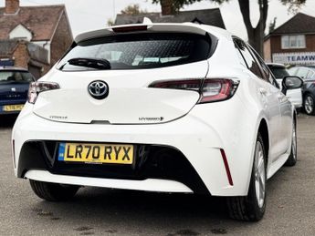 TOYOTA COROLLA 1.8 VVT-h Icon Tech Hatchback 5dr Petrol Hybrid CVT Euro 6 (s/s)