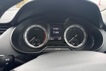 SKODA OCTAVIA 1.5 TSI ACT SE Drive Estate 5dr Petrol DSG Euro 6 (s/s) (150 ps)