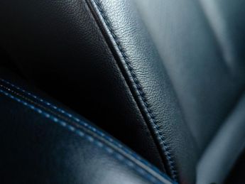 NISSAN LEAF 30kWh Tekna Hatchback 5dr Electric Auto (109 bhp)