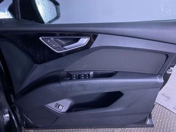 AUDI Q4 E-TRON 35 Sport Sportback 5dr Electric Auto 55kWh (170 ps)