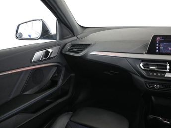 BMW 1 SERIES 1.5 118i M Sport (LCP) Hatchback 5dr Petrol DCT Euro 6 (s/s) (13