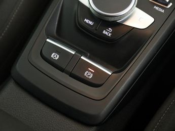 AUDI Q2 1.5 TFSI CoD 35 Sport SUV 5dr Petrol S Tronic Euro 6 (s/s) (150