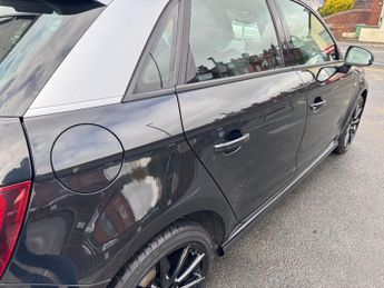 AUDI A1 1.4 TFSI S line Sportback 5dr Petrol S Tronic Euro 6 (s/s) (125 