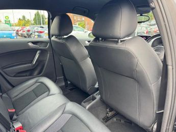 AUDI A1 1.4 TFSI S line Sportback 5dr Petrol S Tronic Euro 6 (s/s) (125 