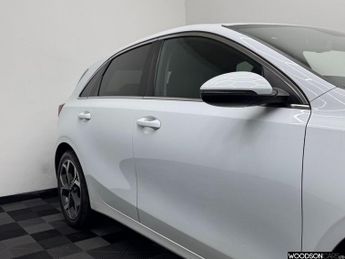 KIA CEED 1.5 T-GDi 3 Hatchback 5dr Petrol DCT Euro 6 (s/s) (158 bhp)