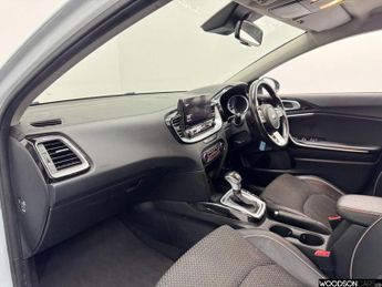 KIA CEED 1.5 T-GDi 3 Hatchback 5dr Petrol DCT Euro 6 (s/s) (158 bhp)