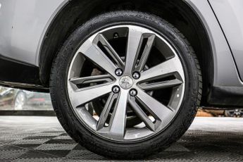 PEUGEOT 3008 1.6 e-HDi Allure SUV 5dr Diesel EGC Euro 5 (s/s) (115 ps)