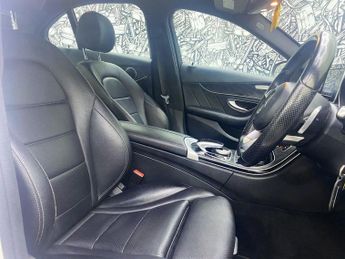 MERCEDES-BENZ C-CLASS 2.1 C250d AMG Line Saloon 4dr Diesel 7G-Tronic+ Euro 6 (s/s) (20