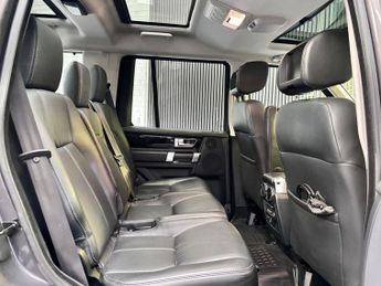 LAND ROVER DISCOVERY 4 3.0 SD V6 Landmark SUV 5dr Diesel Auto 4WD Euro 6 (s/s) (256 bhp