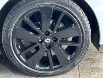 RENAULT CLIO 1.5 DYNAMIQUE S NAV DCI 5d 89 BHP