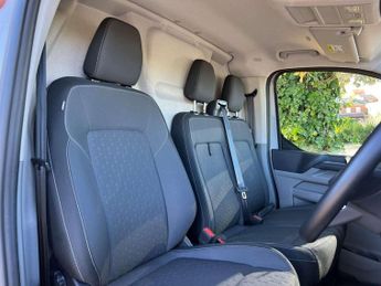 FORD TRANSIT CUSTOM Transit Custom 320 Limited EV 5dr