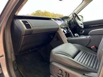 LAND ROVER DISCOVERY 3.0 Discovery S D MHEV Auto 4WD 5dr