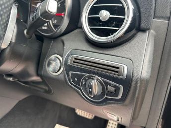 MERCEDES-BENZ GLC 2.1 GLC250d AMG Line SUV 5dr Diesel G-Tronic 4MATIC Euro 6 (s/s)