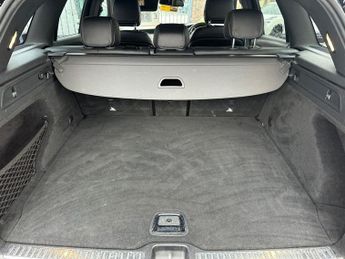 MERCEDES-BENZ GLC 2.1 GLC250d AMG Line SUV 5dr Diesel G-Tronic 4MATIC Euro 6 (s/s)