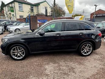 MERCEDES-BENZ GLC 2.1 GLC250d AMG Line SUV 5dr Diesel G-Tronic 4MATIC Euro 6 (s/s)