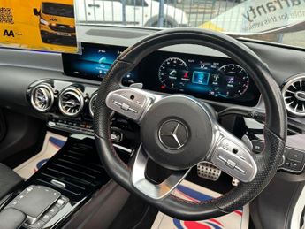 MERCEDES-BENZ A-CLASS 1.3 A180 AMG Line (Premium Plus 2) Hatchback 5dr Petrol 7G-DCT E