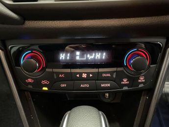 SUZUKI S-CROSS 1.5h Motion SUV 5dr Petrol Hybrid AGS Euro 6 (s/s) (115 ps)