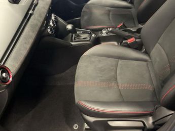 MAZDA MAZDA2 1.5 SKYACTIV-G Homura Aka Hatchback 5dr Petrol Auto Euro 6 (s/s)