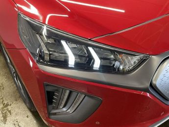 HYUNDAI IONIQ 38.3kWh Premium Hatchback 5dr Electric Auto (136 ps)