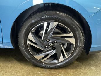 HYUNDAI I20 1.0 T-GDi MHEV SE Connect Hatchback 5dr Petrol Hybrid DCT Euro 6