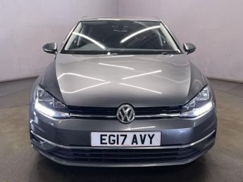 VOLKSWAGEN GOLF 2.0 TDI BlueMotion Tech SE Nav Hatchback 5dr Diesel DSG Euro 6 (