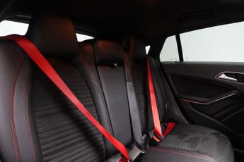 MERCEDES-BENZ CLA 2.0 CLA45 AMG Shooting Brake 5dr Petrol SpdS DCT 4MATIC Euro 6 (