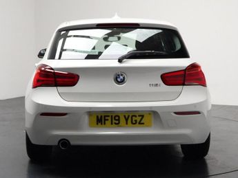 BMW 1 SERIES 1.5 118i SE Business Hatchback 5dr Petrol Auto Euro 6 (s/s) (136