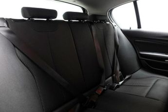 BMW 1 SERIES 1.5 118i SE Business Hatchback 5dr Petrol Auto Euro 6 (s/s) (136