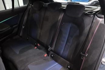 BMW 1 SERIES 2.0 M135i Hatchback 5dr Petrol Auto xDrive Euro 6 (s/s) (306 ps)