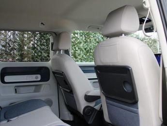 VOLKSWAGEN ID. BUZZ Pro 77kWh Style MPV 5dr Electric Auto (204 ps)