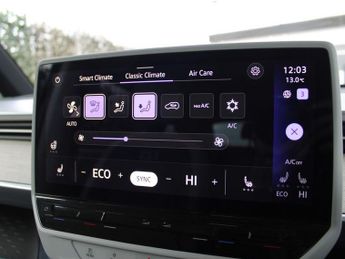 VOLKSWAGEN ID. BUZZ Pro 77kWh Style MPV 5dr Electric Auto (204 ps)