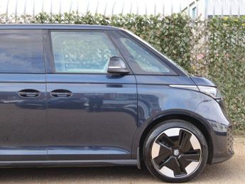 VOLKSWAGEN ID. BUZZ Pro 77kWh Style MPV 5dr Electric Auto (204 ps)