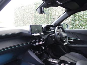 PEUGEOT E-2008 50kWh GT SUV 5dr Electric Auto (7kW Charger) (136 ps)