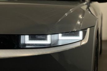 HYUNDAI IONIQ 5 73kWh Premium Hatchback 5dr Electric Auto (217 ps) Parking Guida