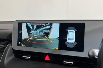 HYUNDAI IONIQ 5 73kWh Premium Hatchback 5dr Electric Auto (217 ps) Parking Guida