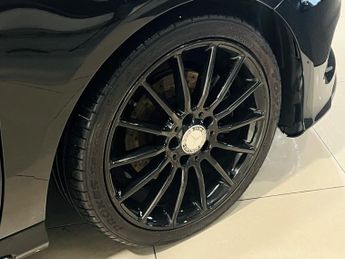 MERCEDES-BENZ A-CLASS 2.1 A200 CDI AMG Night Edition Hatchback 5dr Diesel Manual Euro