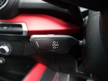 AUDI Q2 1.6 TDI 30 Sport SUV 5dr Diesel S Tronic Euro 6 (s/s) (116 ps)