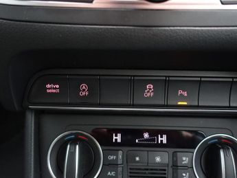 AUDI Q3 2.0 TDI S line Edition SUV 5dr Diesel S Tronic quattro Euro 6 (s