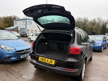 VOLKSWAGEN TIGUAN 2.0 TDI BlueMotion Tech Match SUV 5dr Diesel DSG 4WD Euro 6 (s/s