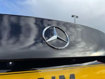 MERCEDES-BENZ C-CLASS 2.0 C220dh MHEV AMG Line (Premium) Saloon 4dr Diesel Hybrid G-Tr