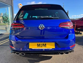 VOLKSWAGEN GOLF 2.0 TSI R Hatchback 5dr Petrol DSG 4Motion Euro 6 (s/s) (300 ps)