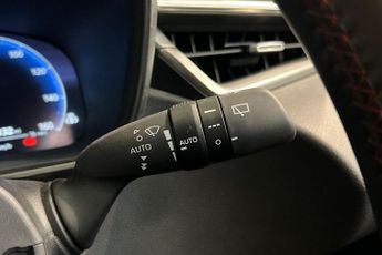 TOYOTA COROLLA 2.0 VVT-h GR SPORT Hatchback 5dr Petrol Hybrid CVT Euro 6 (s/s) 