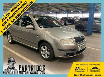 Skoda Fabia 1.4 16V Elegance Hatchback 5dr Petrol Manual (161 g/km, 100 bhp)