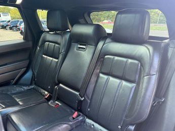 LAND ROVER RANGE ROVER SPORT 3.0 D300 MHEV HSE Silver SUV 5dr Diesel Auto 4WD Euro 6 (s/s) (3