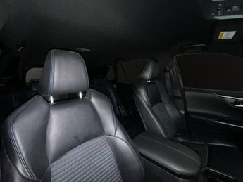 TOYOTA RAV4 2.5 VVT-h Dynamic SUV 5dr Petrol Hybrid CVT 4WD Euro 6 (s/s) (22