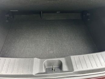 NISSAN JUKE 1.0 DIG-T Tekna SUV 5dr Petrol DCT Auto Euro 6 (s/s) (117 ps)